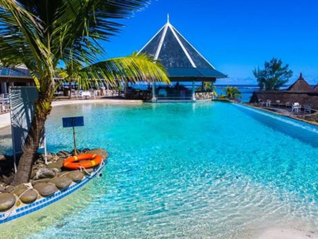 Experiential Mauritius with Catamaran cruise
